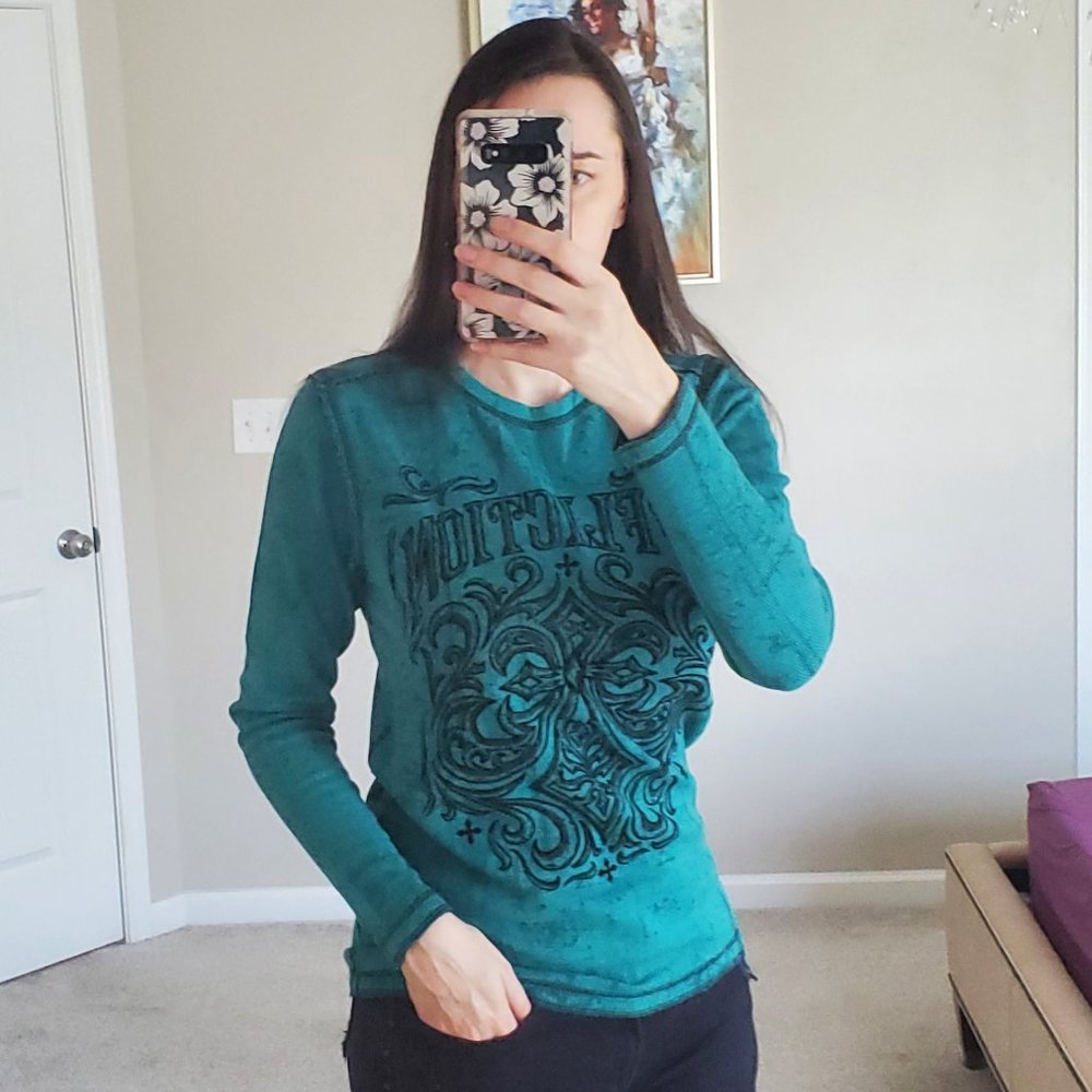 2 sides long sleeve top Size Large